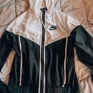 Nike windbreaker